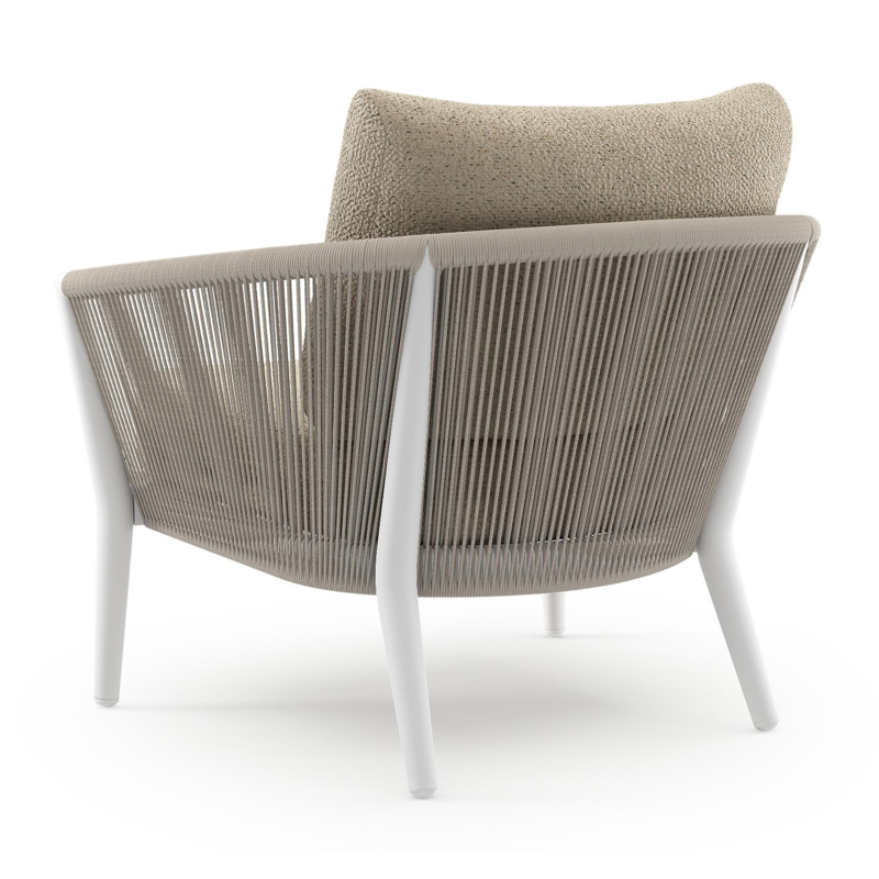 Fauteuil de jardin Orso en aluminium blanc en corde ronde tissée verticalement beige et coussins en all weather cosytica Bora Forest