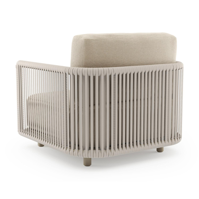 Organo loungestoel in beige aluminium en beige verticaal geweven luxe vlakke rope met althea chalk all weather Cosytica kussen
