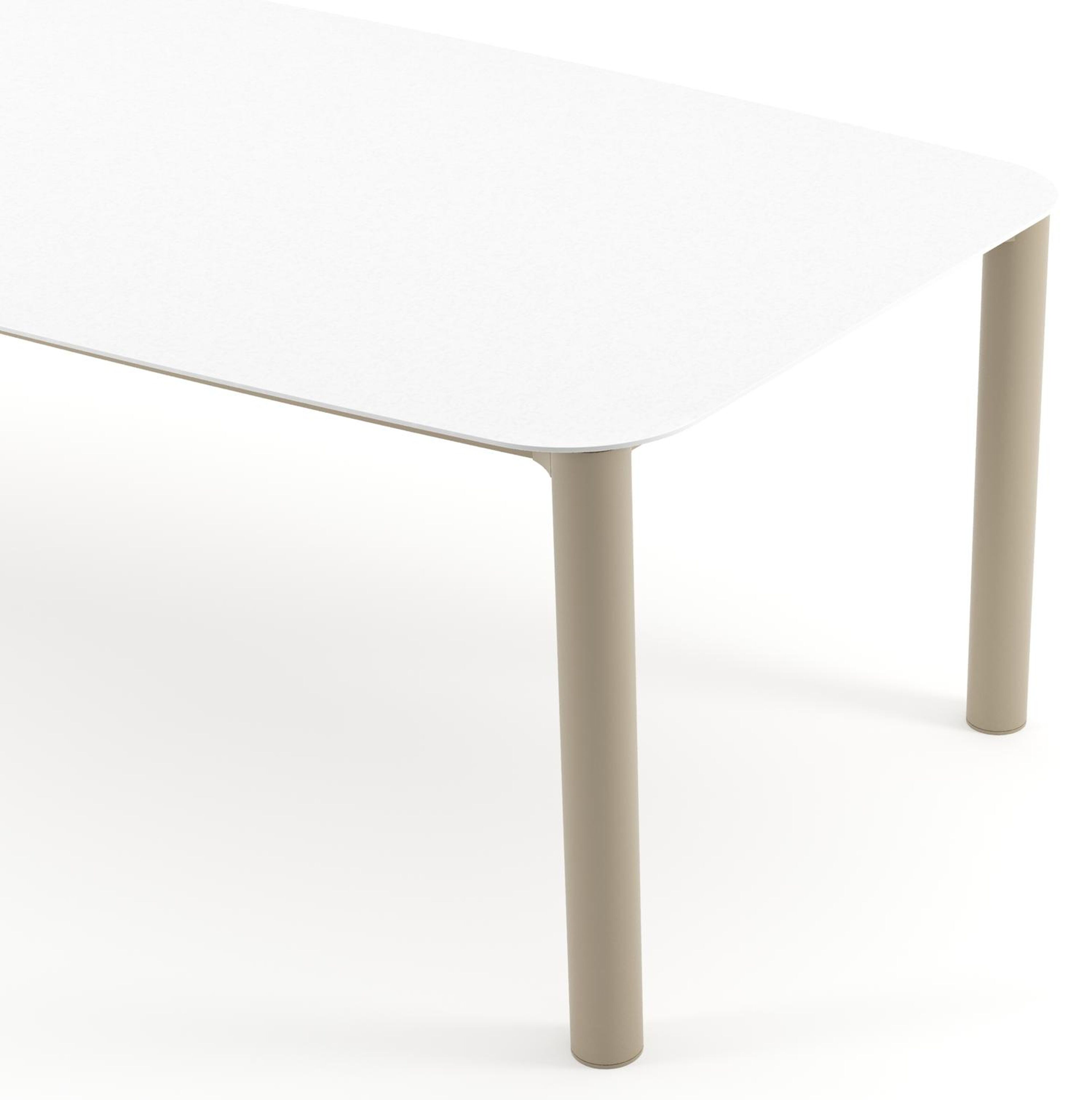 Orso tuintafel bootvorm in beige aluminium en volkeramiek Arctic White - L 255 x B 115 x H 75 cm