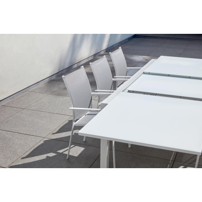 Calobra verlengbare tuintafel in wit aluminium en glas wit - L 220/330 x B 107 x H 75 cm