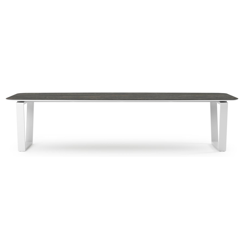 Table de jardin Pagino forme de bateau en aluminium blanc et céramique pleine Black Obsession - Lg. 315 x Lrg. 115 x Haut. 73 cm