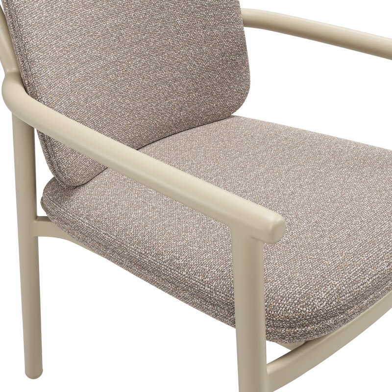 Bono stapelbare tuinstoel in beige aluminium met stoelkussen in All Weather Sunbrella® Luxe Wander Manioc