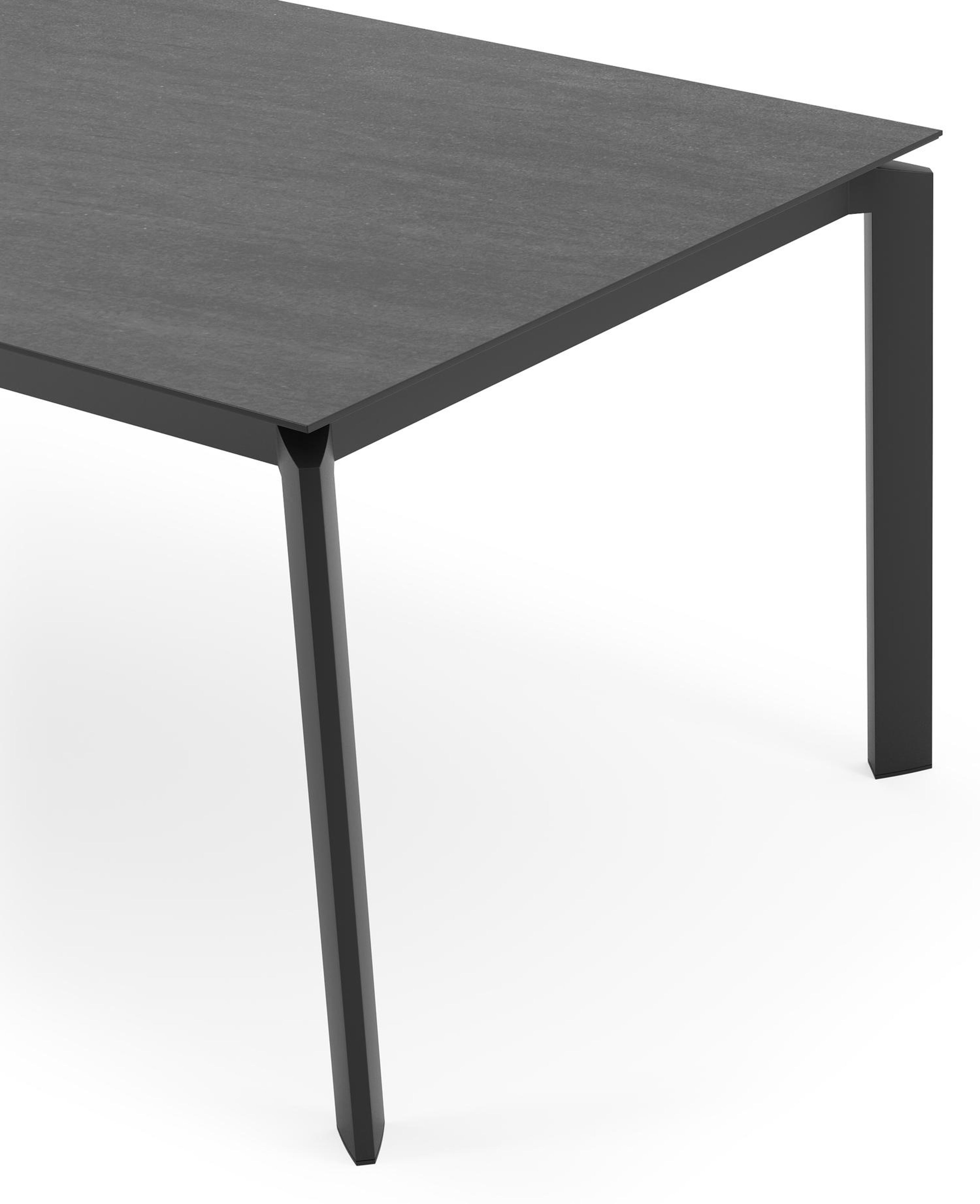 Table de jardin Cirello en aluminium noir et céramique pleine basalt black - Lg 200 x Larg. 100 x H 75 cm