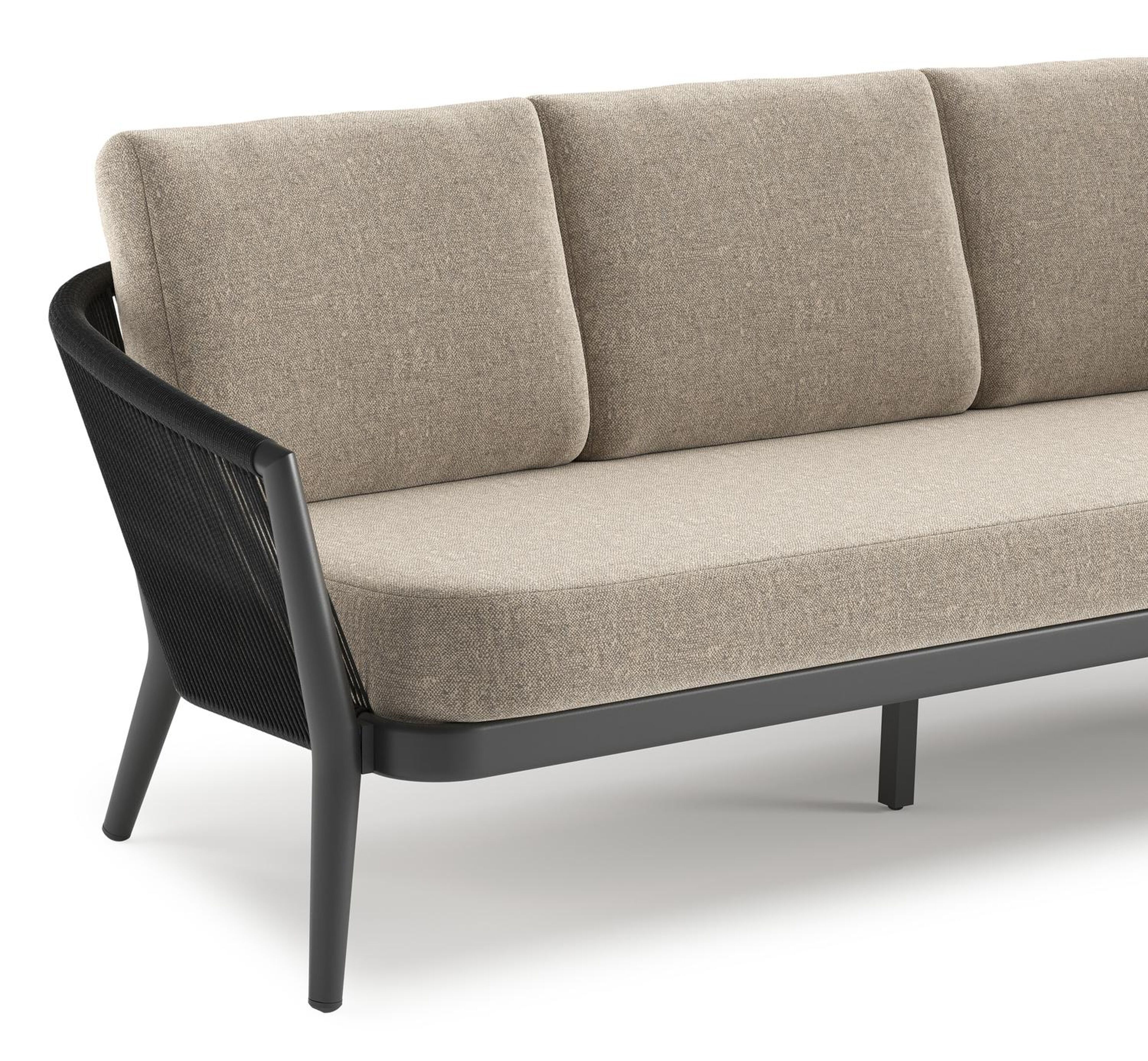 Orso loungeset in zwart aluminium en zwart verticaal geweven ronde rope met Chartres Pewter all weather sunbrella® luxe kussen