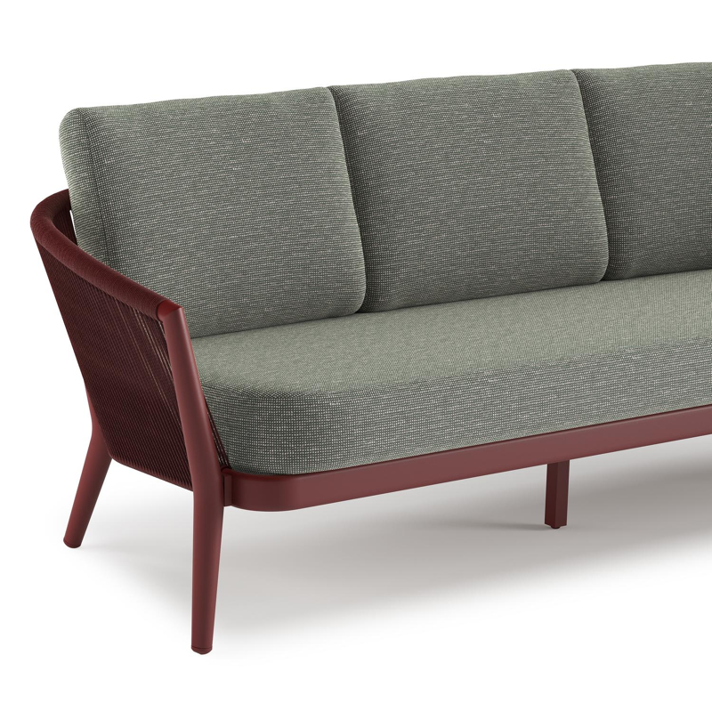 Orso loungeset in ruby aluminium en ruby verticaal geweven ronde rope met Slow Fern all weather sunbrella® luxe kussen