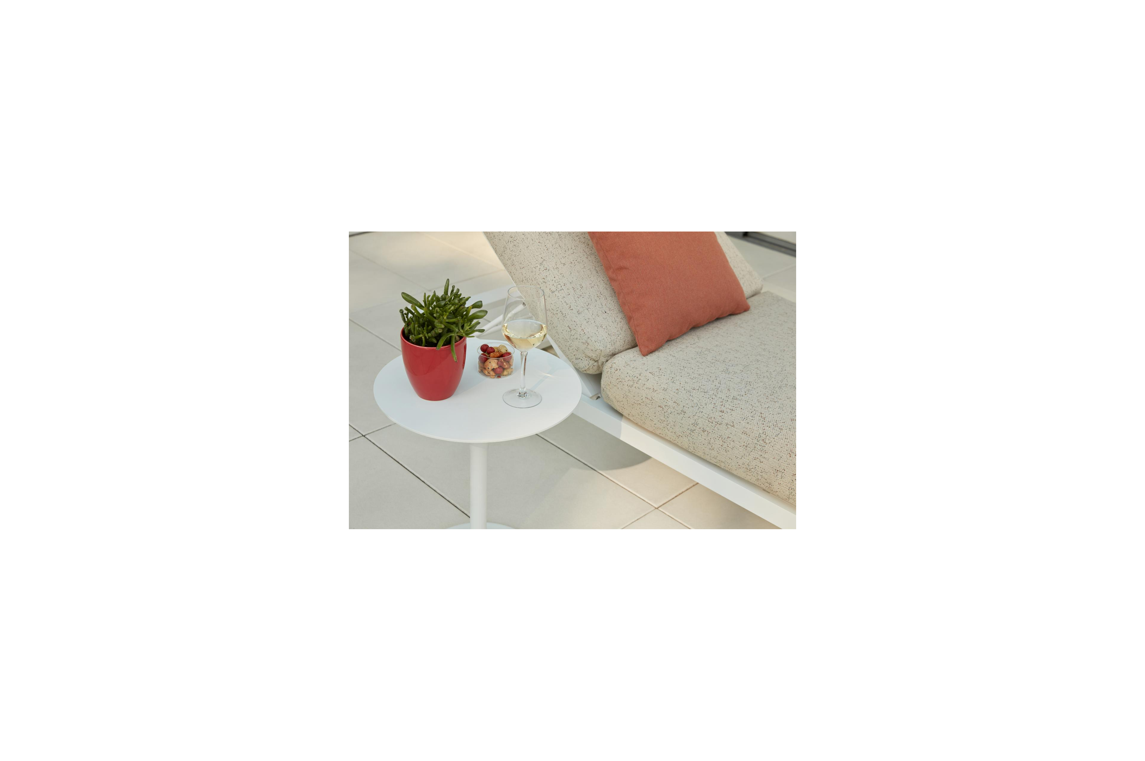 Fano bijzettafel in wit aluminium  - Dia. 43 x H 51 cm