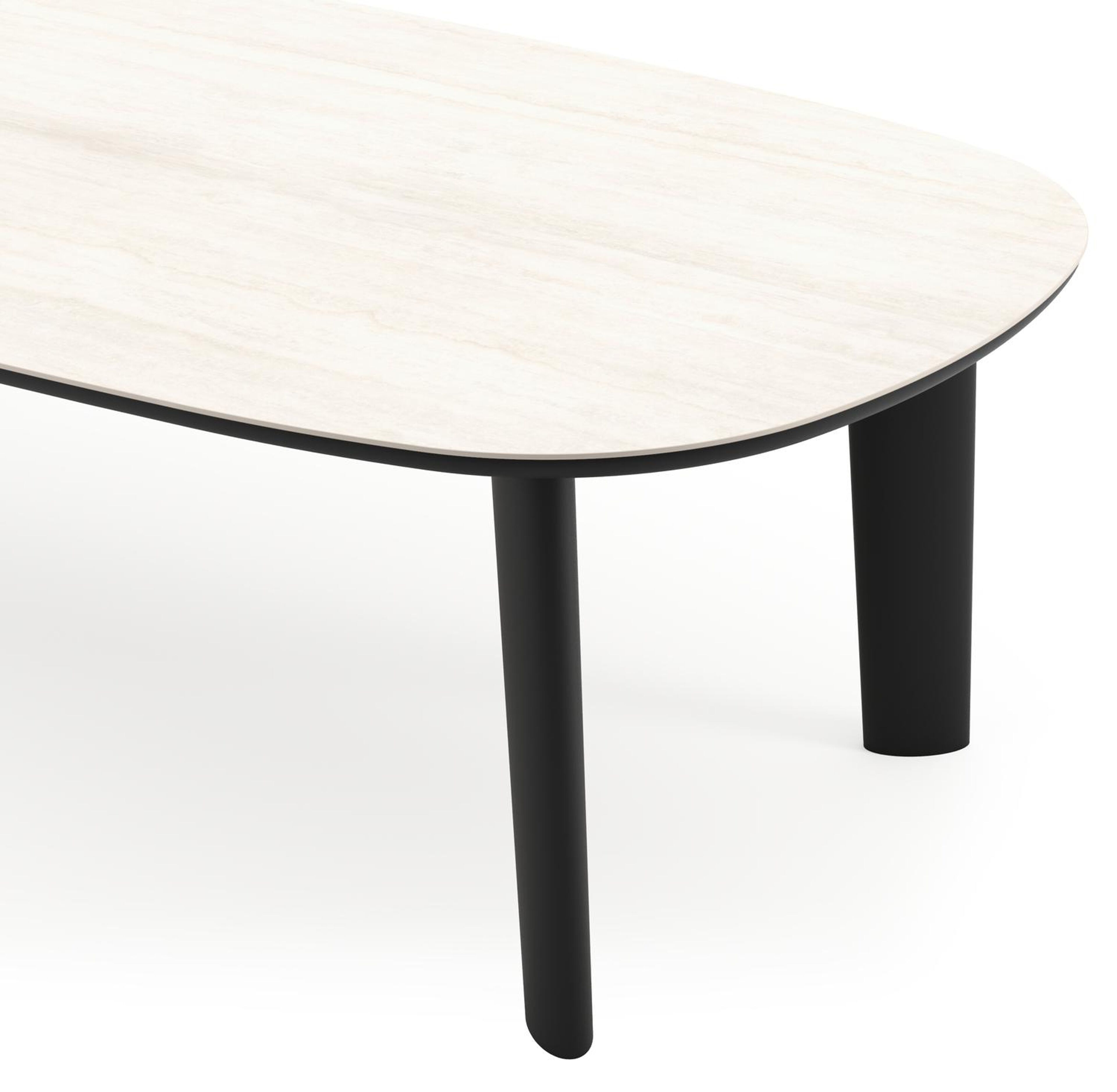 Table de jardin Amico bombo en aluminium noir et céramique pleine Travertino Bianco - Lg. 270 x Lrg. 125 x Haut. 74 cm