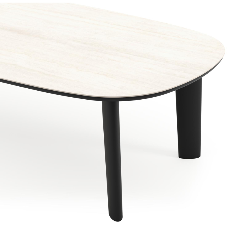 Amico tuintafel bombo in zwart aluminium en volkeramiek Travertino Bianco - L 270 x B 125 x H 73.5 cm