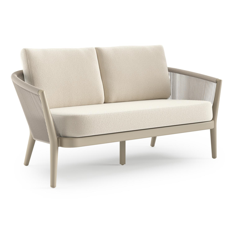 Orso loungebank in beige aluminium en beige verticaal geweven ronde rope met Althea Off White all weather cosytica kussen