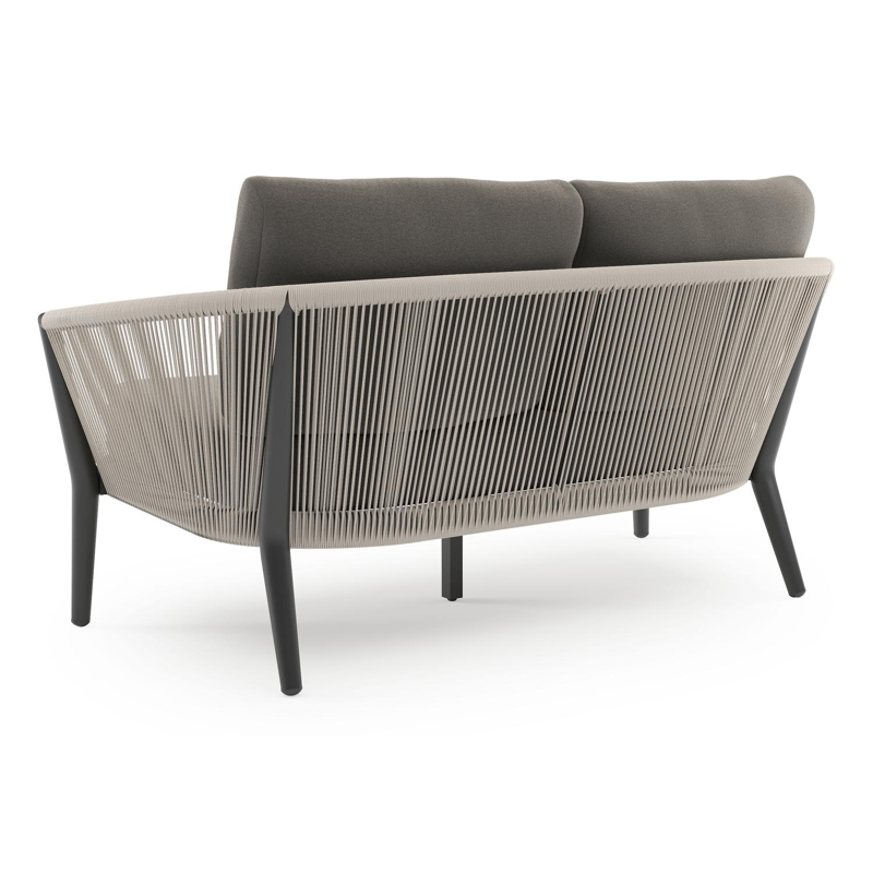 Orso loungebank in zwart aluminium en beige verticaal geweven ronde rope met Natte Dark Taupe all weather sunbrella® luxe kussen