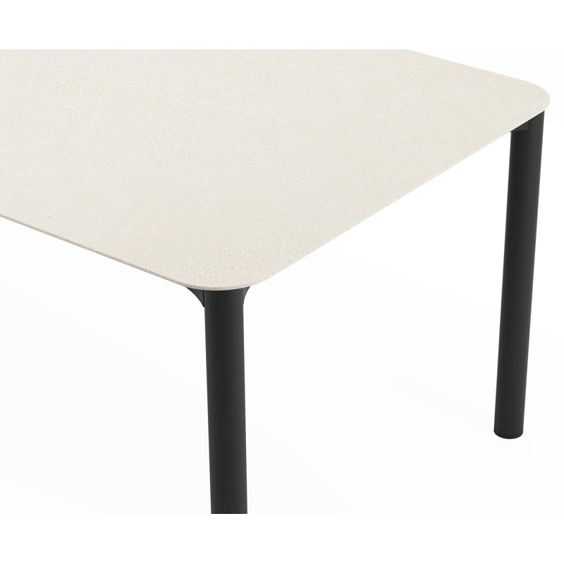 Mira tuintafel rechthoekig afgerond in zwart aluminium en sintered stone Crema minerale - L 270 x B 100 x H 74 cm
