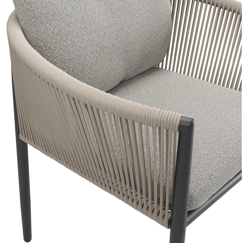 Organo tuinstoel in zwart aluminium en zwart verticaal geweven ronde rope met stoelkussen in All Weather Sunbrella® Luxe Savane Tunder