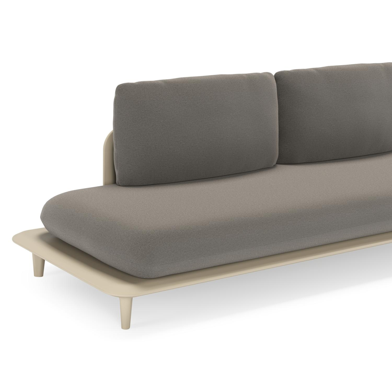 Bomero loungehoek in beige aluminium met natte dark taupe all weather sunbrella® luxe kussen