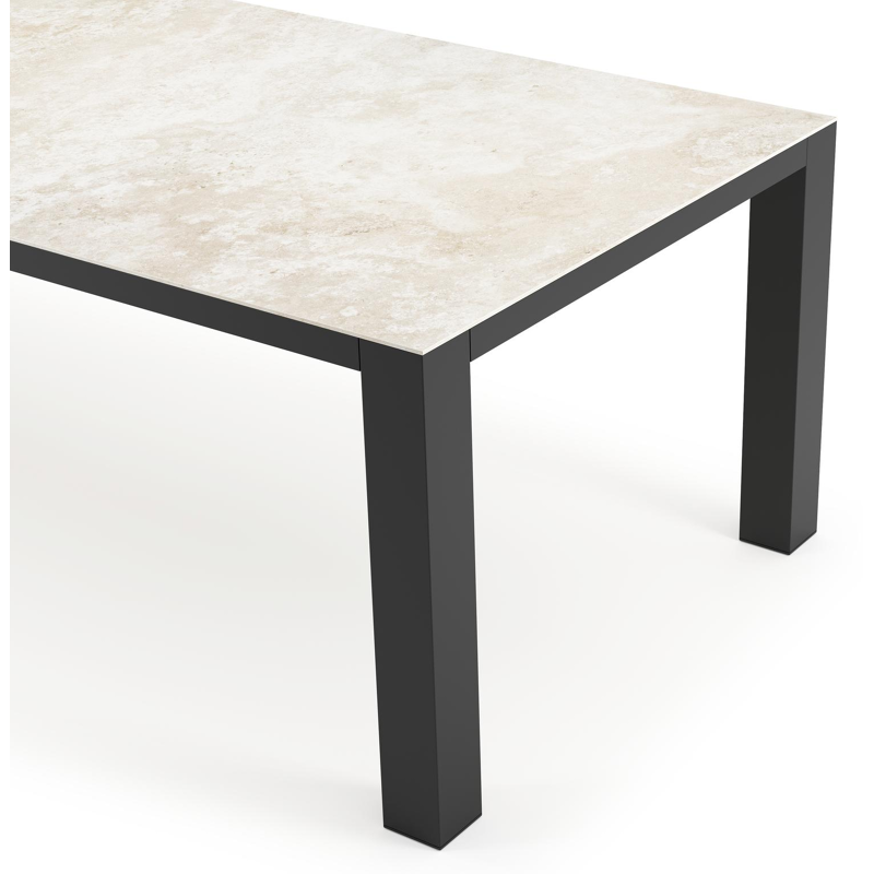 Table de jardin Nano rectangulaire en aluminium noir et céramique pleine Rapolano Lg. 280 x Lrg. 110 cm