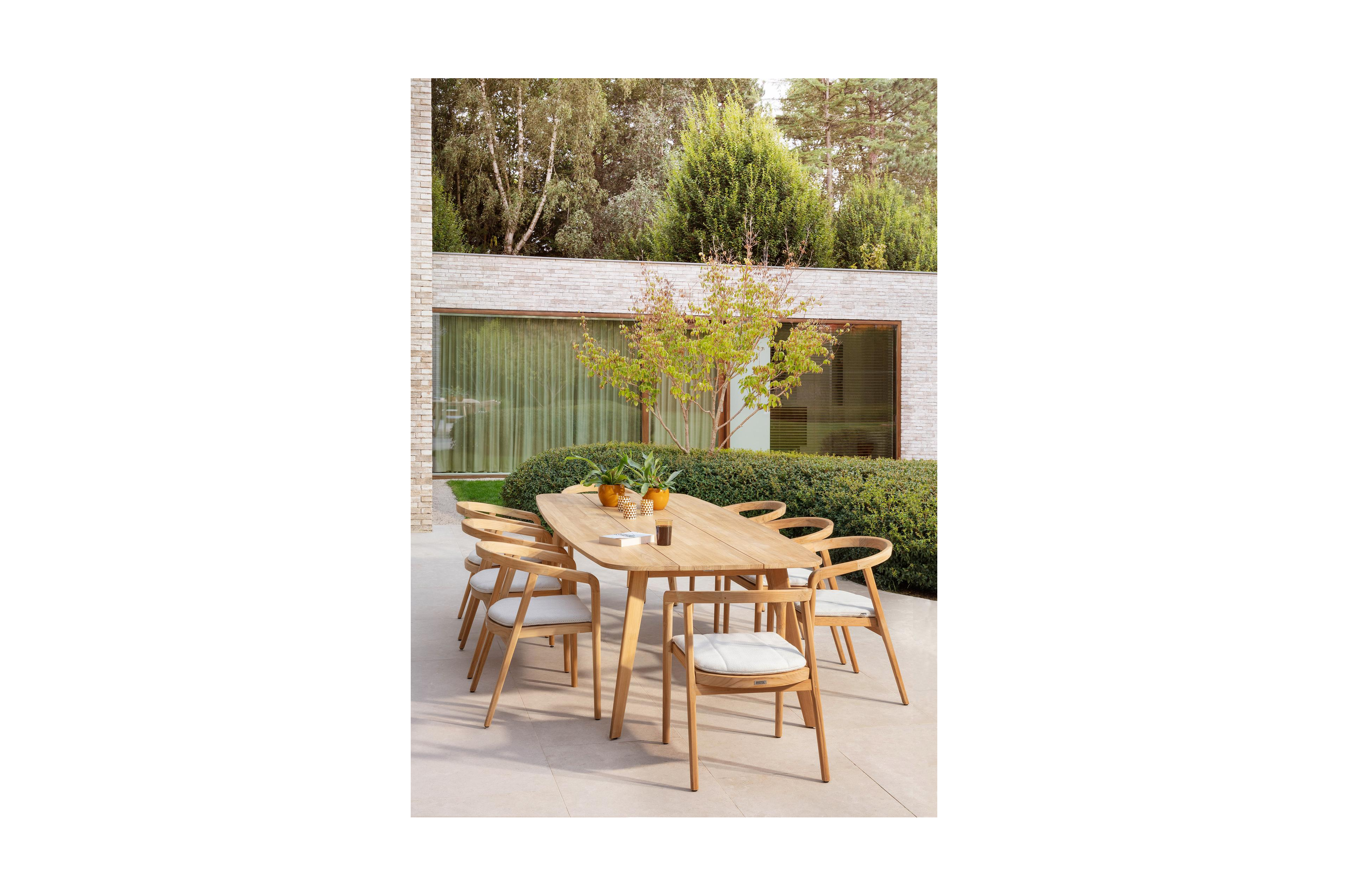 Lacrima tuintafel in teak - L 255 x B 115 x H 75 cm