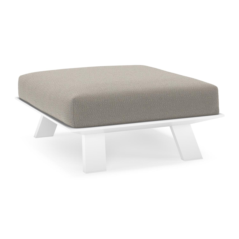 Cesano poef in wit aluminium met lopi silver all weather Sunbrella® luxe kussen