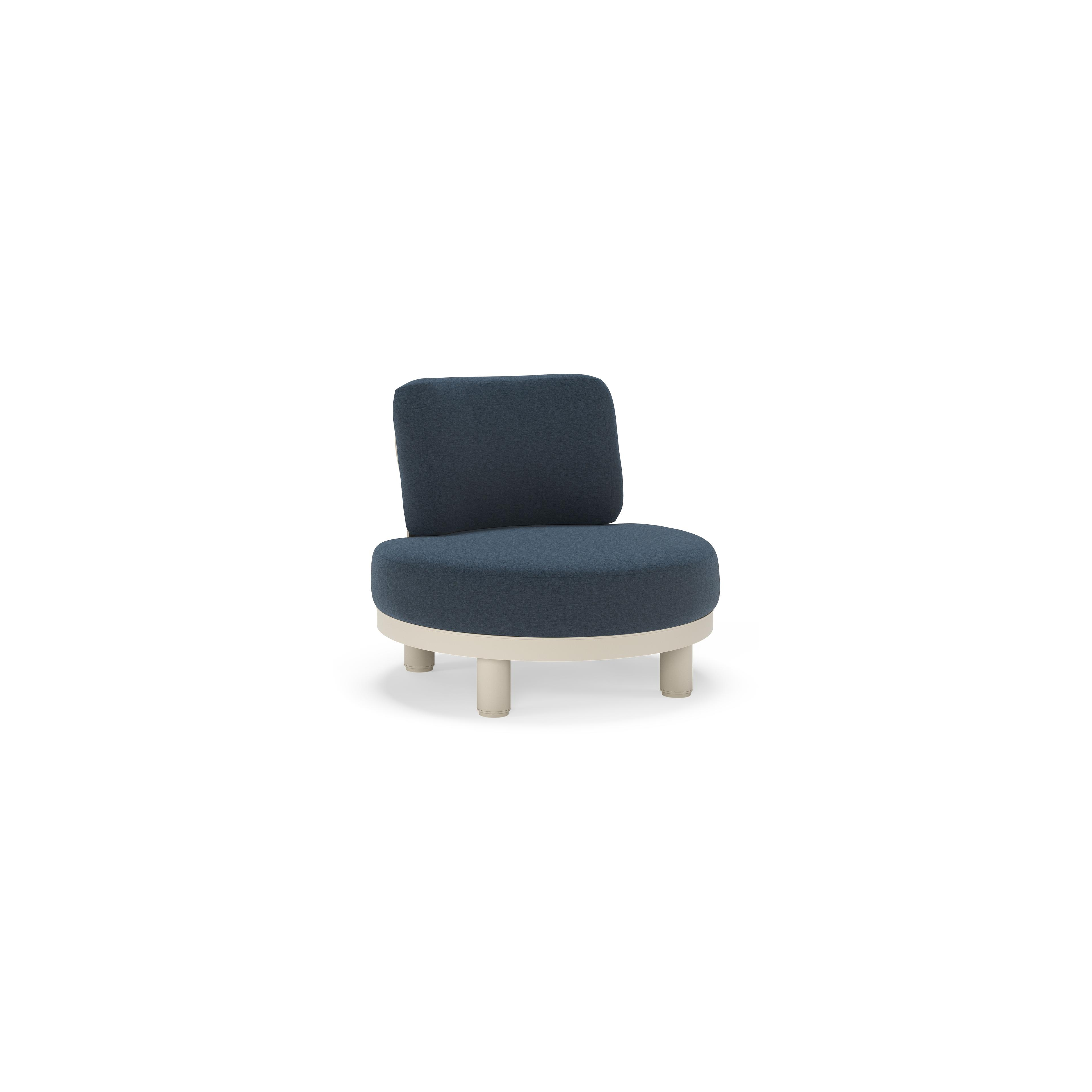 Fauteuil de jardin Donato en aluminium beige et coussins en all weather sunbrella® luxe Heritage Indigo