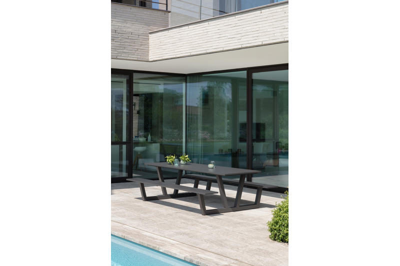 Felino picknicktafel in zwart aluminium - L 260 x B 176 x H 76 cm