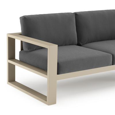 Verato loungehoek in beige aluminium met lopi shadow all weather sunbrella® luxe kussen