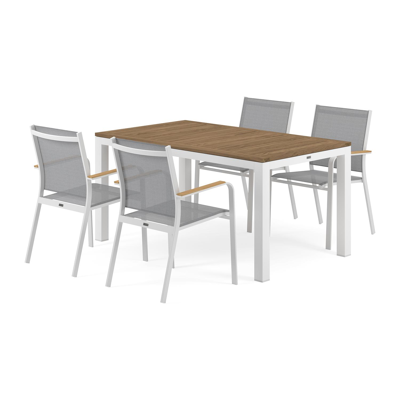 Varese tuinset in wit aluminium en naturel teak tafelblad met 4 stapelbare Amalfi tuinstoelen