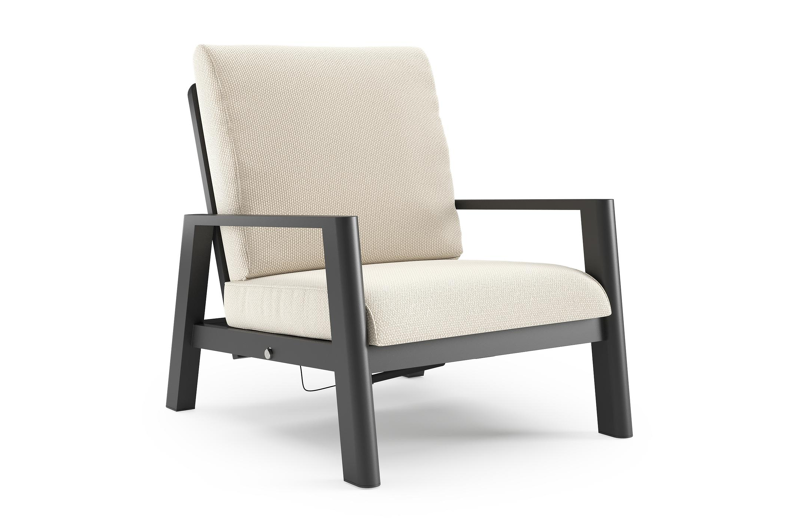 Fauteuil de jardin Cirello en aluminium noir et coussins en all weather cosytica althea off white