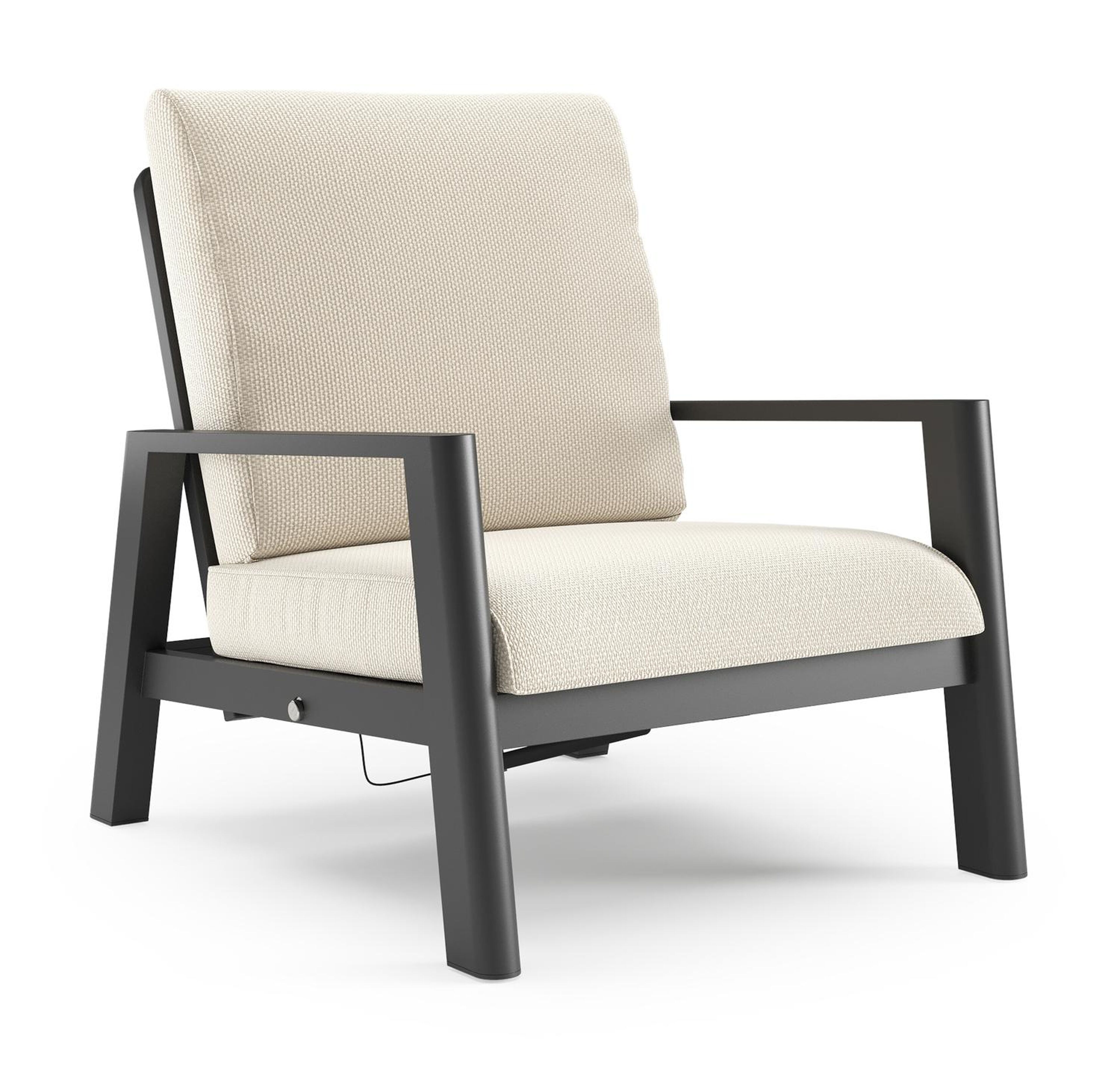 Cirello loungestoel in zwart aluminium met althea off white all weather cosytica kussen