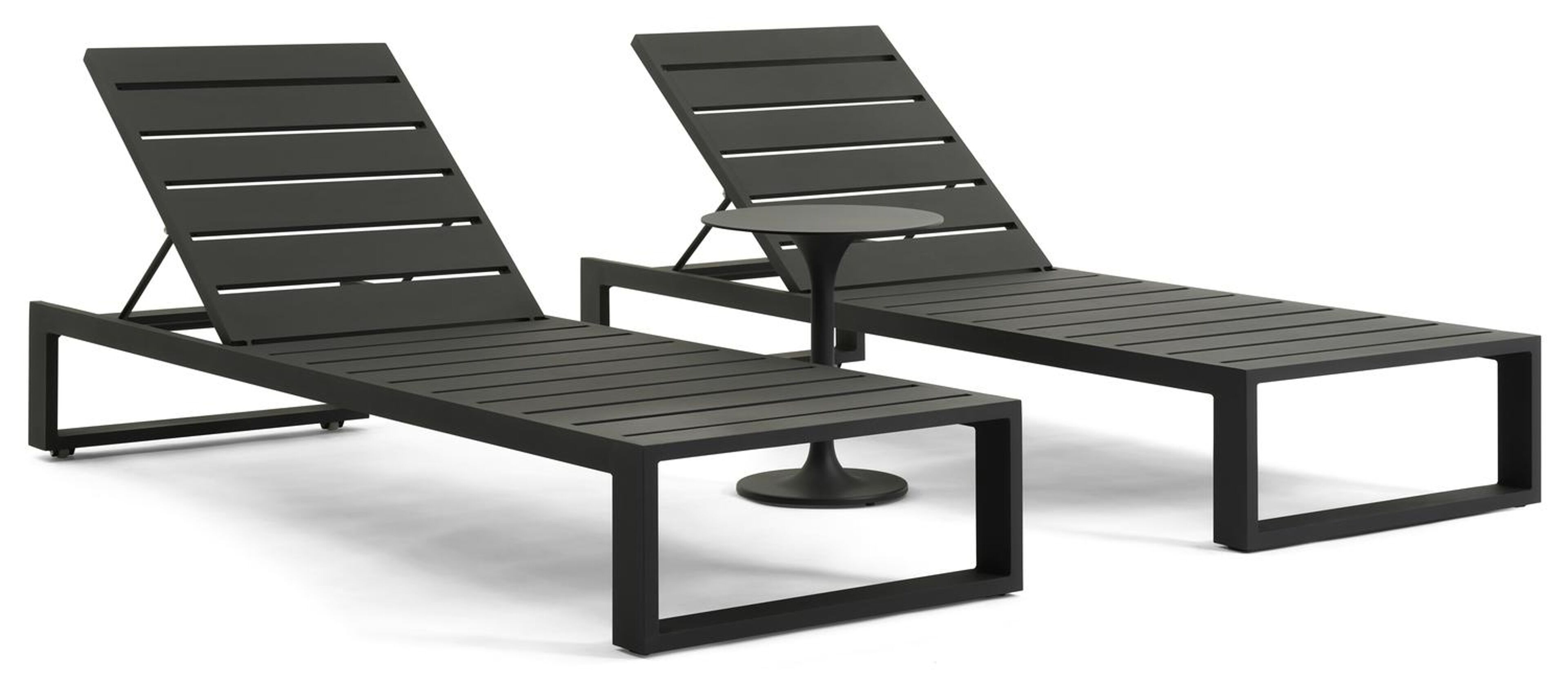 Set van 2 verstelbare Verato ligbedden in zwart aluminium met zwart aluminium bijzettafel