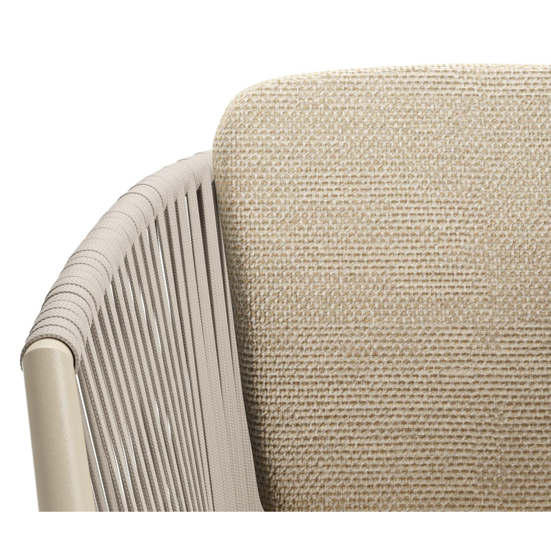 Orso tuinstoel in beige aluminium en beige verticaal geweven vlakke rope met zitkussen in All Weather Cosytica Althea Camel