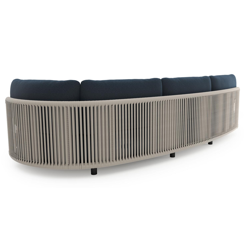 Lomano loungebank in zwart aluminium en beige verticaal geweven luxe vlakke rope met heritage indigo All Weather Sunbrella® luxe kussen