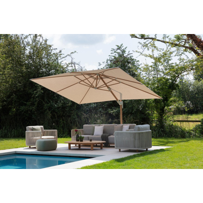 Parasol pendant Rufina avec fonction tilt en aspect de bois avec toile de parasol en all weather sunbrella® premium beige - Lg.1 400 x Lg.2 300 cm (sans pied de parasol)