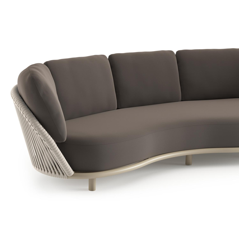 Lupino loungeset in beige aluminium en beige verticaal geweven luxe vlakke brede rope met natte nature grey all weather sunbrella® luxe kussen