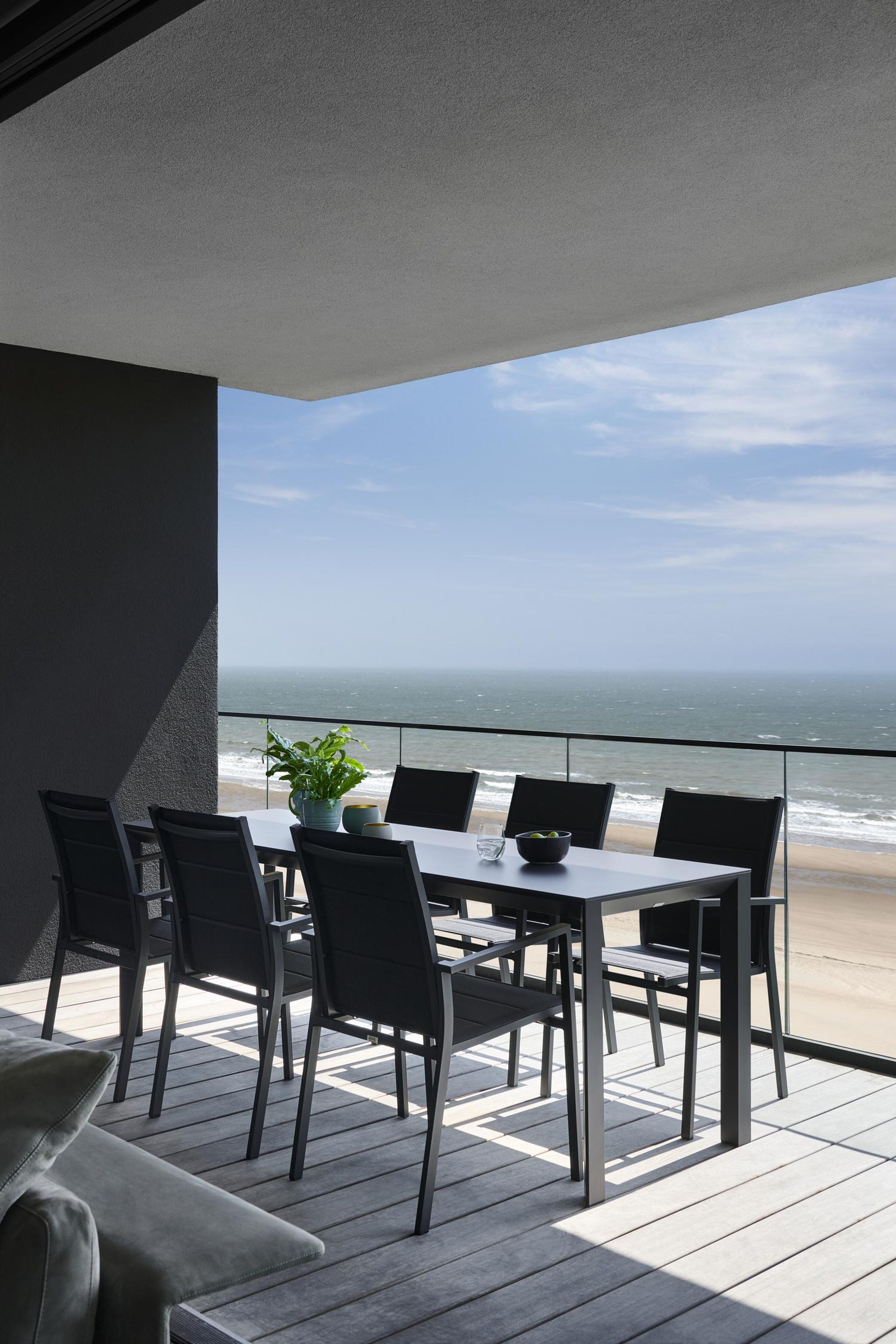 Chaise de jardin empilable Como in aluminium noir et textilène noir