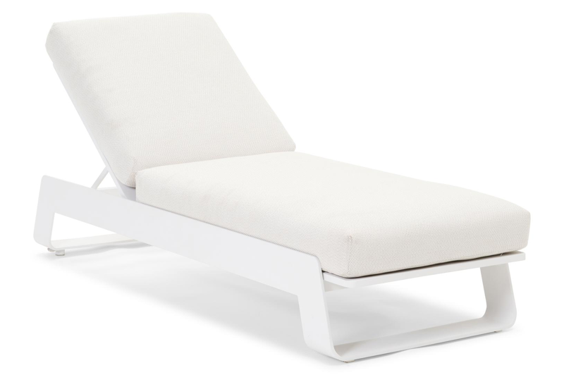 Atessa verstelbaar ligbed in wit aluminium met lopi marble all weather sunbrella® luxe kussen