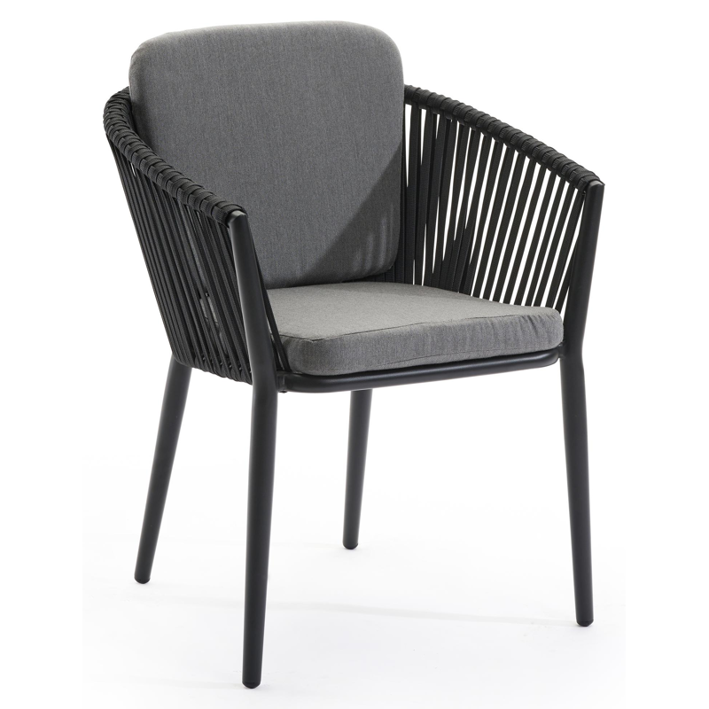 Orso tuinstoel in zwart aluminium en zwart verticaal geweven vlakke rope met kussen in natte charcoal chine all weather sunbrella® luxe