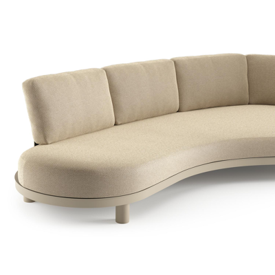 Donato loungebank in beige aluminium met althea camel all weather cosytica kussen