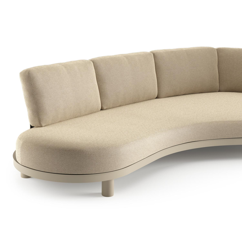 Donato loungebank in beige aluminium met althea camel all weather cosytica kussen
