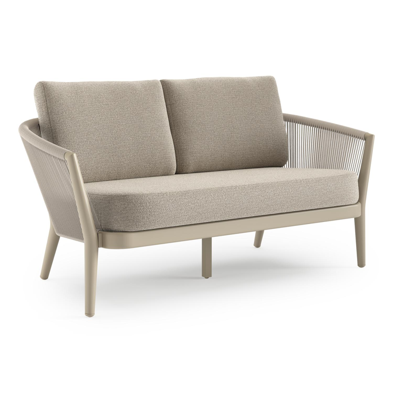 Orso loungebank in beige aluminium en beige verticaal geweven ronde rope met Catania Sand All Weather Cosytica kussen