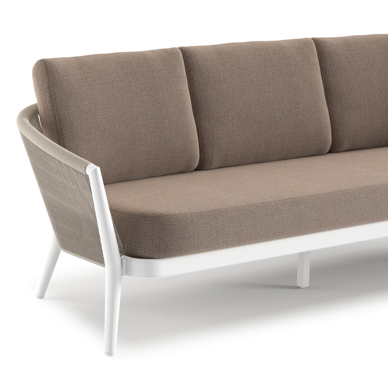 Salon de jardin Orso en aluminium blanc en corde ronde tissée verticalement beige et coussins en all weather sunbrella® luxe Savane Earth