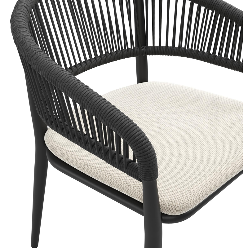 Tolfa stapelbare tuinstoel in zwart aluminium en zwart verticaal geweven ronde rope met stoelkussen in All Weather Sunbrella® Luxe Lopi Marble