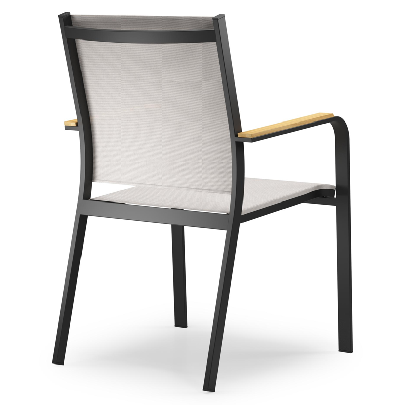 Amalfi tuinstoel in zwart aluminium en beige single textilene met teak armleuning