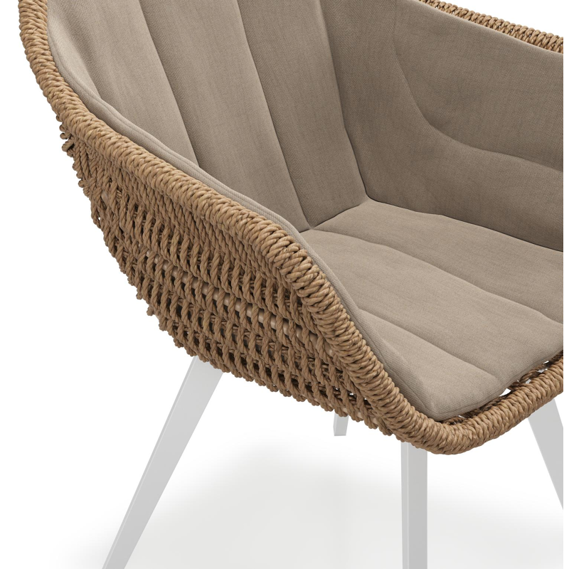 Pagino tuinstoel in wit aluminium en bruin ronde wicker met zitkussen in All Weather Sunbrella® Luxe Natte Heather Grey