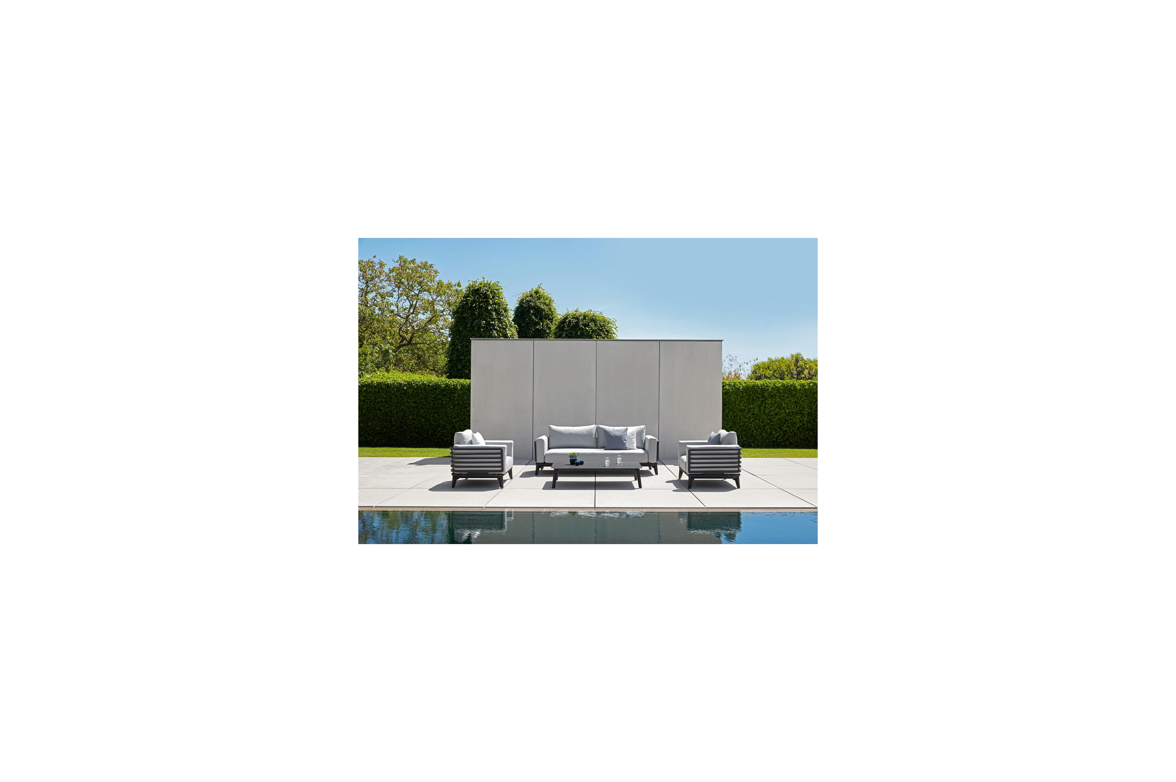 Mosa loungeset in zwart aluminium met grijs weather+ softtouch kussens