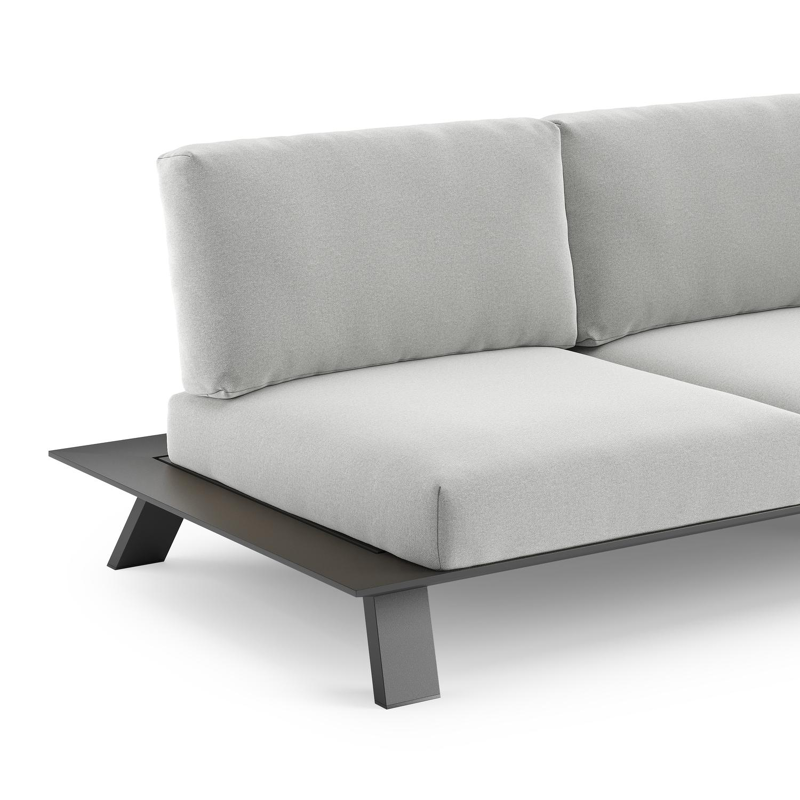 Cesano loungehoek in zwart aluminium met natte grey chine all weather Sunbrella® luxe kussen