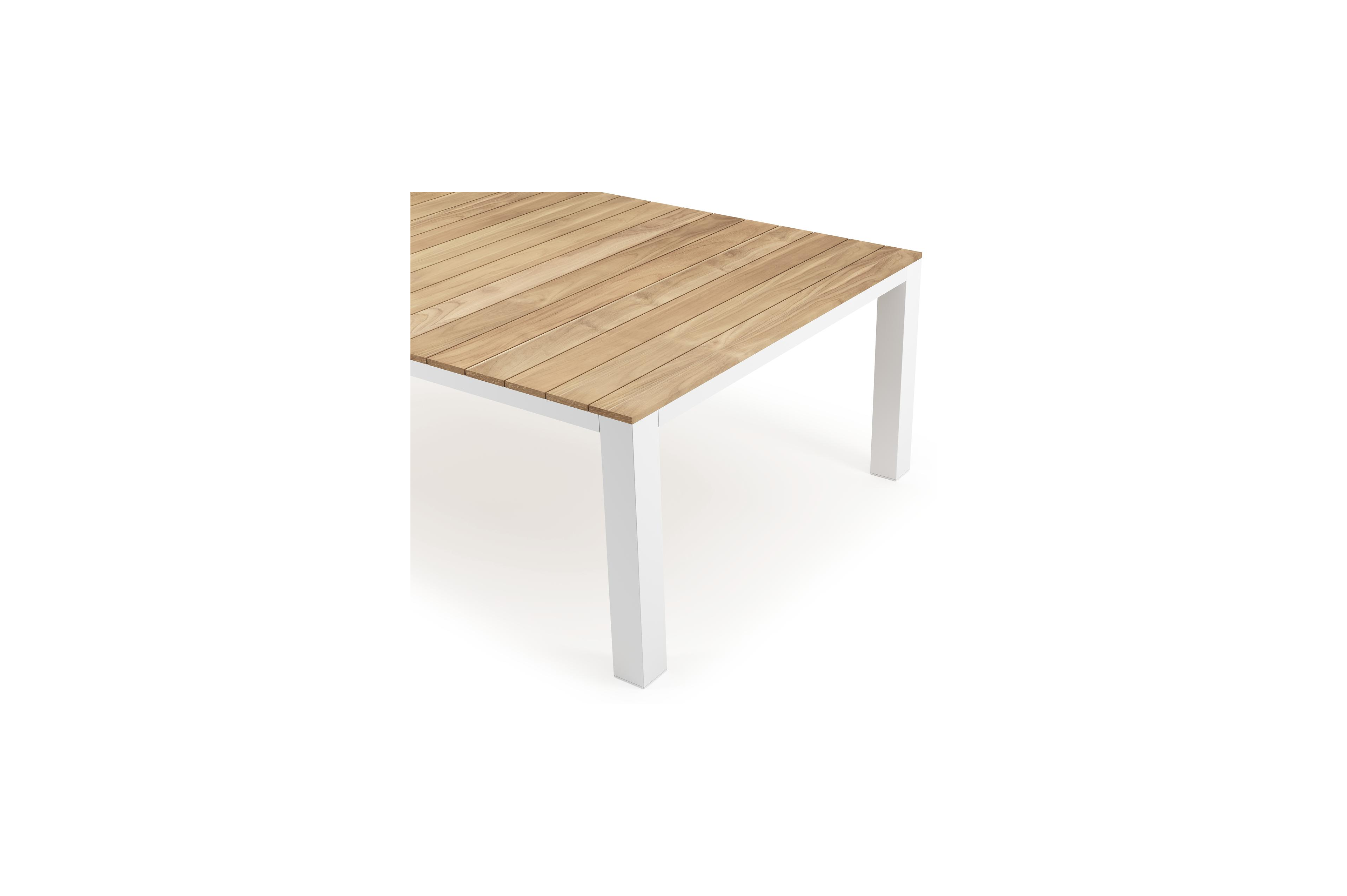 Nano tuintafel in wit aluminium en teak - L 240 x B 148 x H 75 cm
