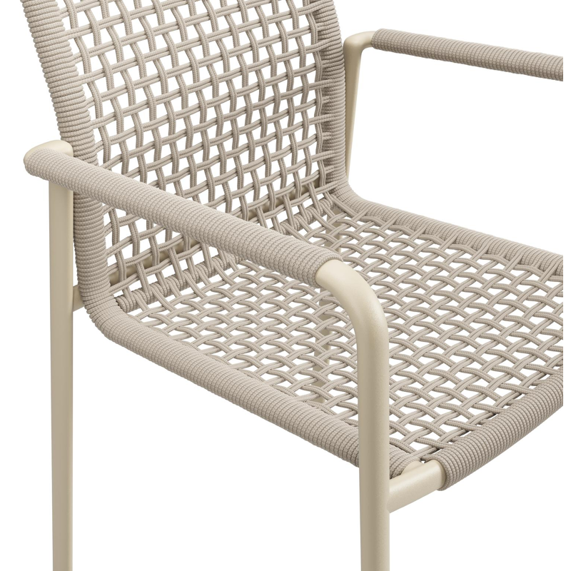 Como stapelbare tuinmeubelen in beige aluminium en beige vierkant geweven ronde rope