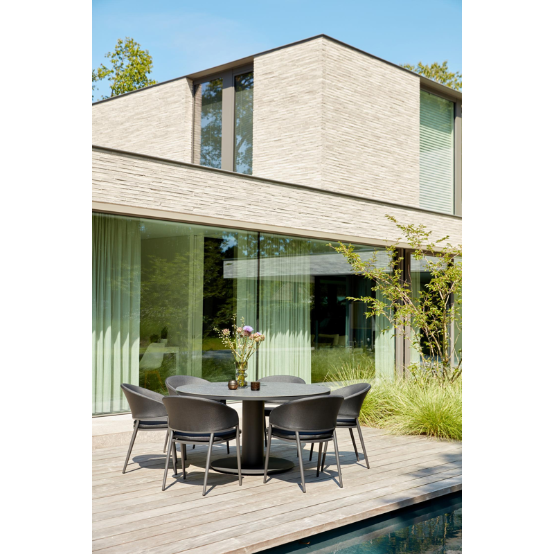 Lacrima tuinstoel in zwart aluminium en zwart comfort textilene