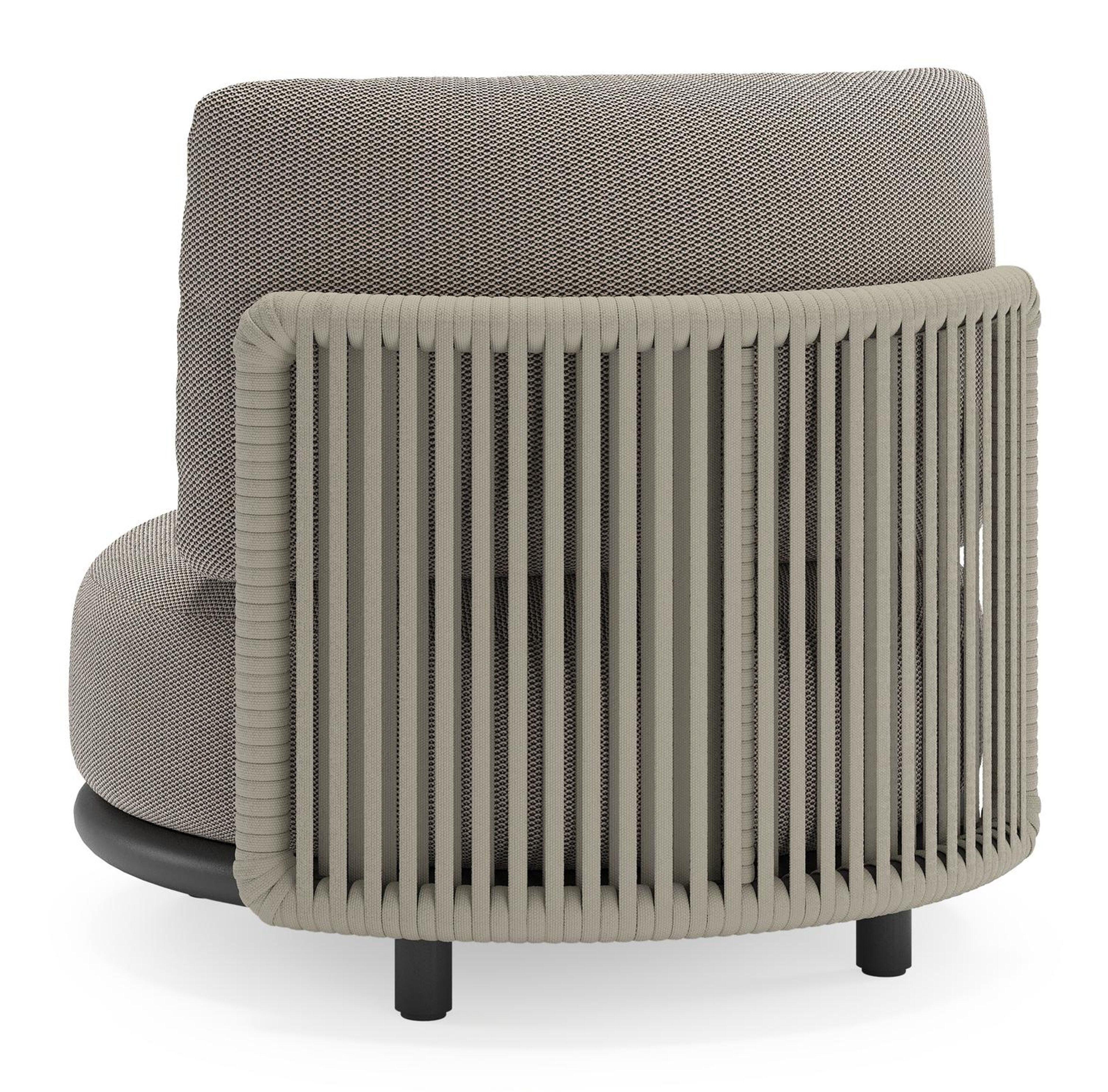 Lomano loungestoel in zwart aluminium en beige verticaal geweven luxe vlakke rope met Lopi Pepper all weather sunbrella® luxe