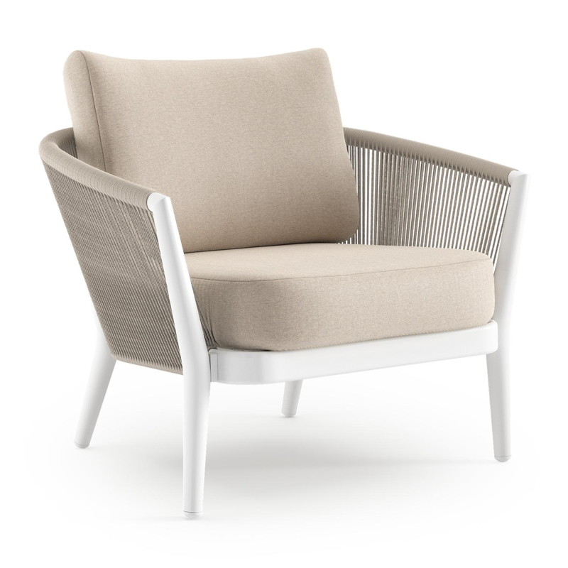 Fauteuil de jardin Orso en aluminium blanc en corde ronde tissée verticalement beige et coussins en all weather sunbrella® luxe Heritage Ash