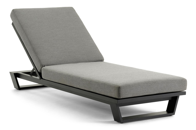 Pagino verstelbaar ligbed in zwart aluminium met natte charcoal chine Sunbrella® Premium kussen